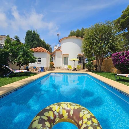 Villa Comas دينايا المظهر الخارجي الصورة