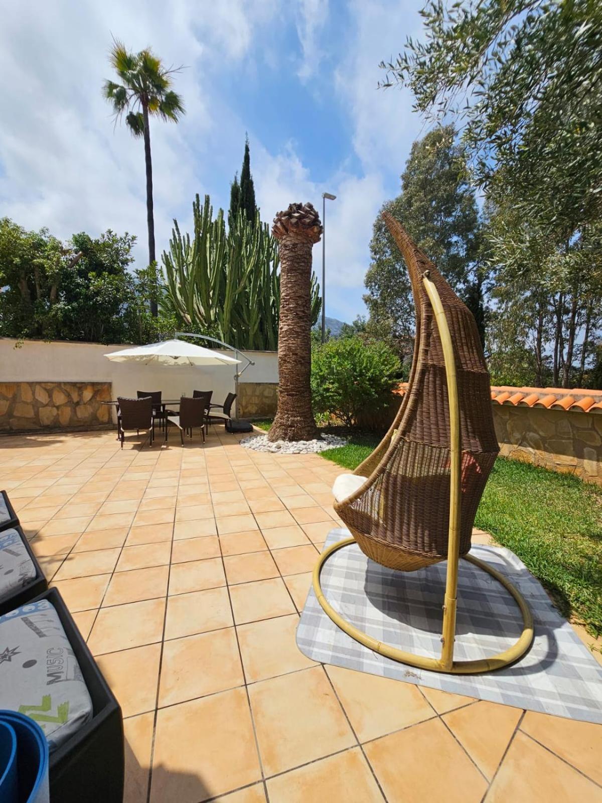 Villa Comas دينايا المظهر الخارجي الصورة